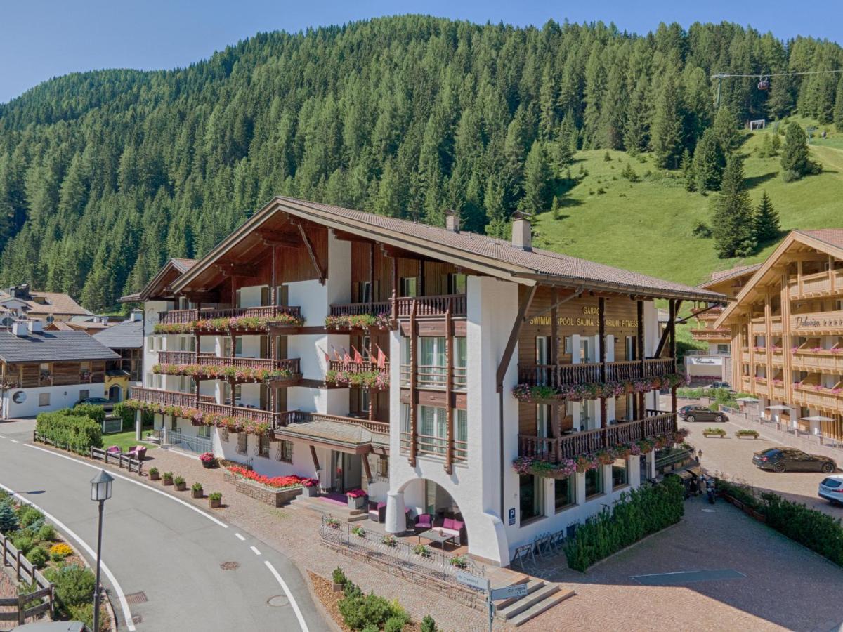 Hotel Genziana Selva di Val Gardena Eksteriør bilde