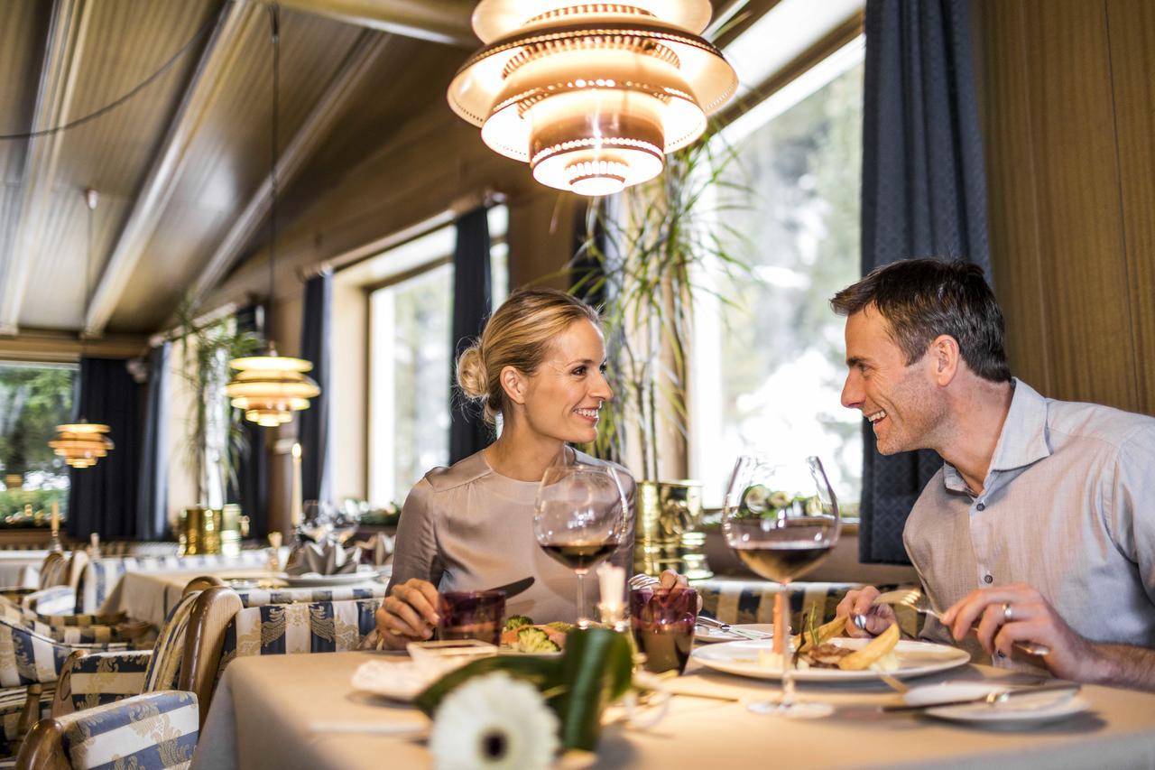 Hotel Genziana Selva di Val Gardena Eksteriør bilde